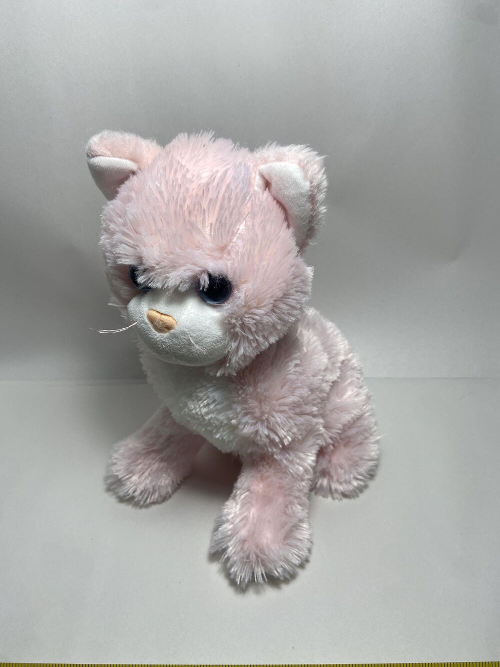 Ty Classic  Carnation the Cat Kitty 15" Kitty No Paper Tag 2009